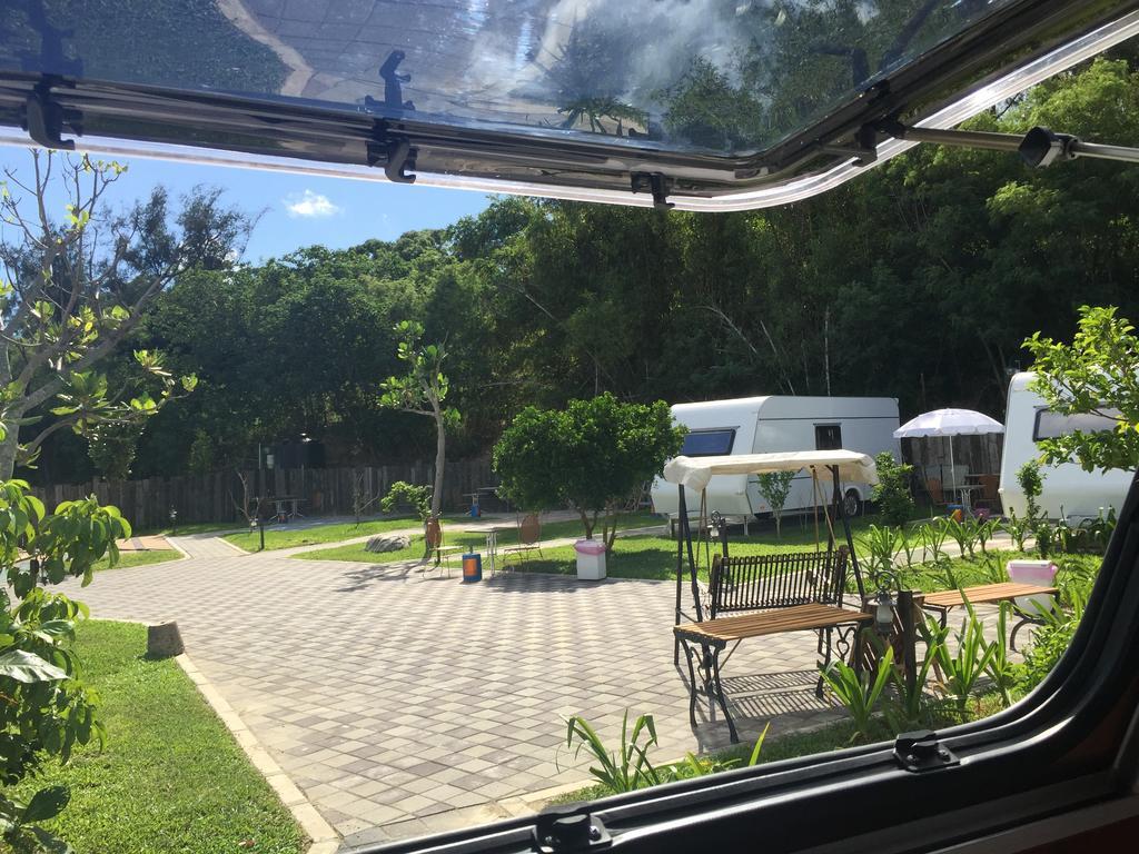 Kenting Houbihu Camping Car B&B Longshui Exterior photo