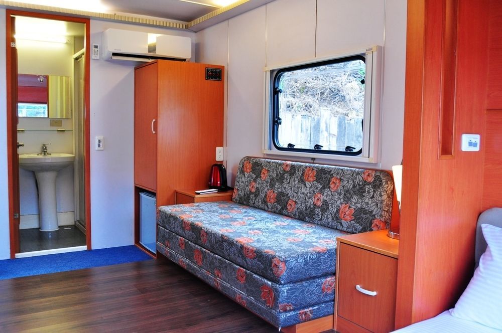 Kenting Houbihu Camping Car B&B Longshui Exterior photo