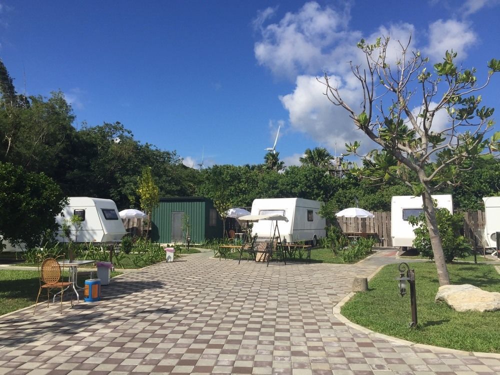 Kenting Houbihu Camping Car B&B Longshui Exterior photo