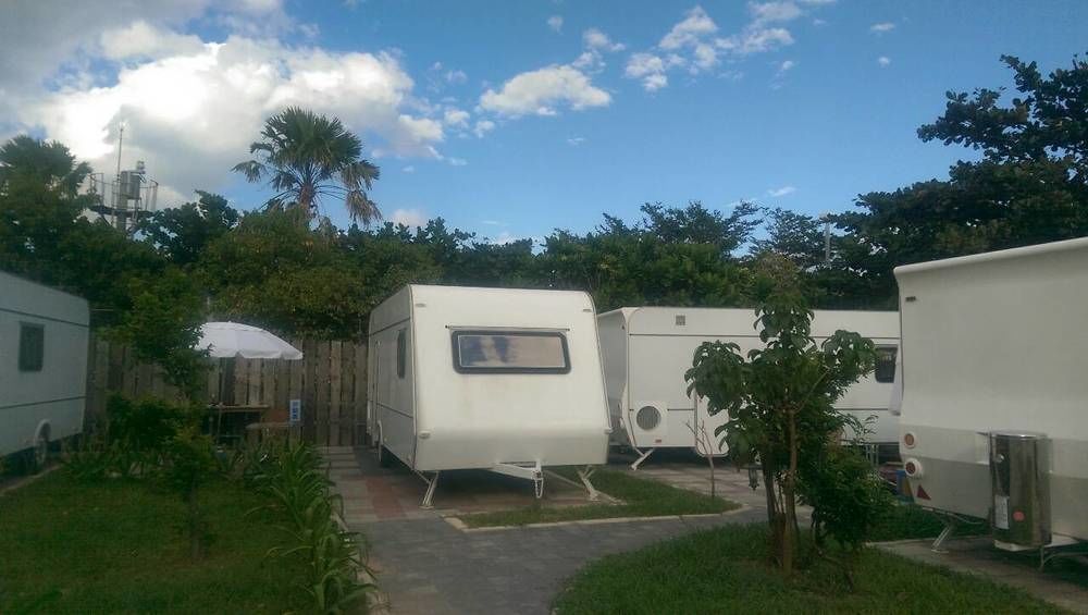 Kenting Houbihu Camping Car B&B Longshui Exterior photo